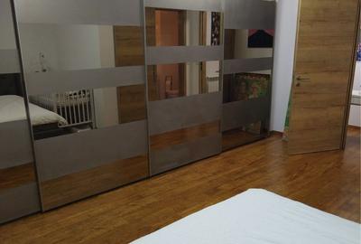 Apartament cu 3 camere decomandat în Odăile - 5