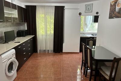 Apartament cu 2 camere decomandat în Exterior Vest