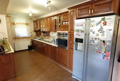 Casa cu 6 camere, de vanzare, in Baia Sprie - 2