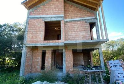 Casă cu 4 camere cu Teren 340 Mp în Sava - 12