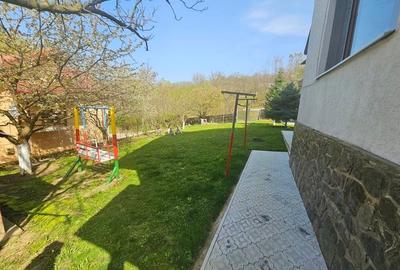 VILĂ ELEGANTĂ CU PRIVELIȘTE DEOSEBITĂ – VALENII DE MUNTE - 21