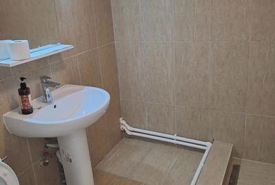 Casă cu Teren 600 Mp în Central - 10