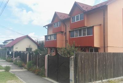 Duplex cu 5 camere cu Teren 700 Mp în Schiau - 2