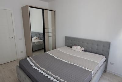 Apartament cu 2 camere semidecomandat, mobilat în Militari
