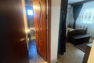 Apartament cu 4 camere în Craiovița Nouă - 12