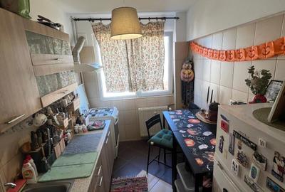 Titan : Apartament cu 2 camere, la 3 minute de metrou Titan si parcul IOR ! - 9