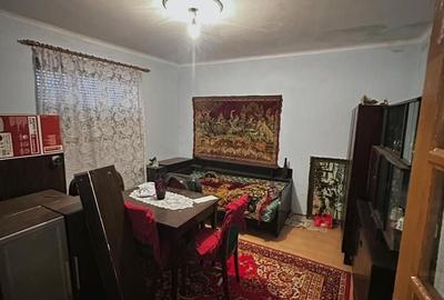 Casă individuală cu 4 camere cu Canalizare în Valenta - 3