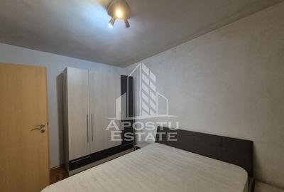 Apartament cu 2 camere semidecomandat, mobilat în Central
