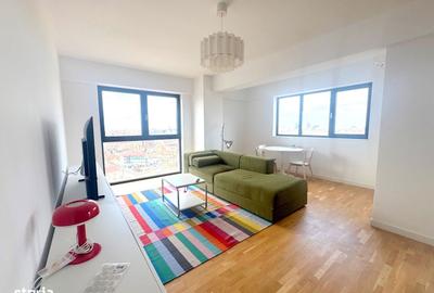 Apartament cu 2 camere, mobilat în Soarelui