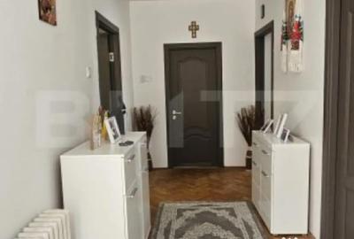 Casă cu 4 camere cu Teren 500 Mp în Micro 4 - 8