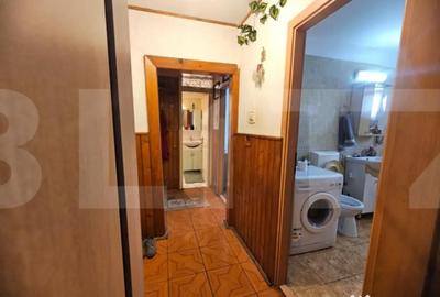 Apartament cu 3 camere decomandat în Dâmbovița - 2