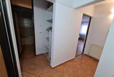 Apartament cu 3 camere decomandat, mobilat în Răcădău - 11