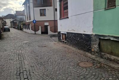 Casă cu 2 camere în Central - 1