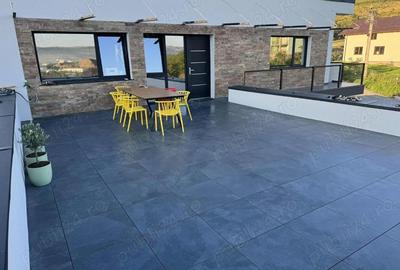 Apartament cu 3 camere decomandat, mobilat în Dezmir - 3