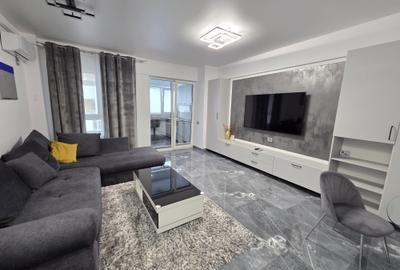 Apartament cu 2 camere semidecomandat în 13 Septembrie