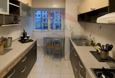 Apartament 3 camere de vanzare - Bulevardul Decebal - 2