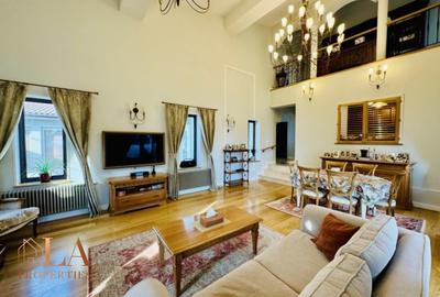 Casă individuală cu 7 camere cu Piscina în Domnești