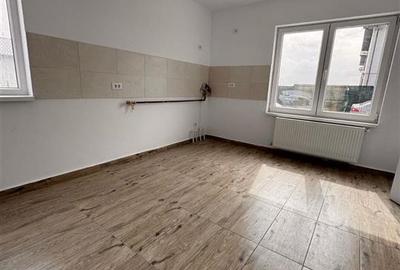 Casă cu 4 camere cu Teren 210 Mp în Central - 12