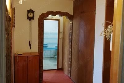 Vand apartament 2 camere - 2