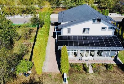 Vila în stil American - Total independentă energetic, garaj + terasă! - 1