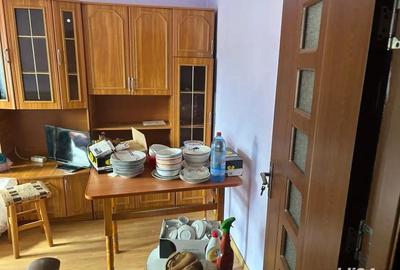 Garsonieră decomandată în Schela - 2