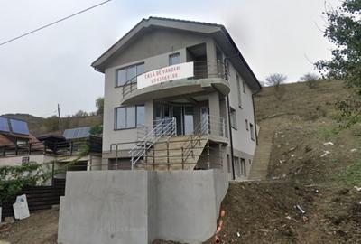 Casa individuala cu vedere spre lac - Chinteni - 1