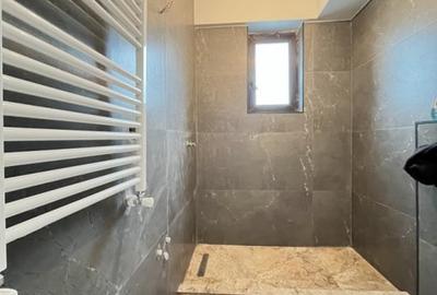 Apartament cu 3 camere decomandat în Energia - 4