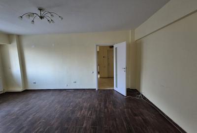 Apartament cu 3 camere decomandat în 13 Septembrie - 11