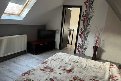 Apartament cu 2 camere decomandat, mobilat în Brașovul Vechi - 3