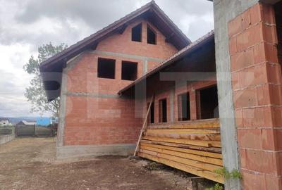 Casa la rosu, 350 mp utili, zona Marginea - 4