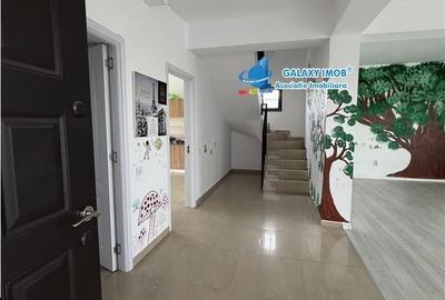 Casă cu 5 camere cu Teren 250 Mp în Central - 2