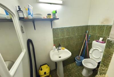 Spatiu comercial de tip showroom de inchiriat pe Bd. Decebal - Oradea - 10