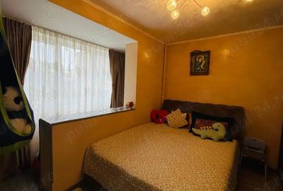 Apartament cu 3 camere semidecomandat în Basarab - 1