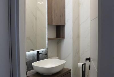 Apartament cu 3 camere decomandat în Nufărul - 1