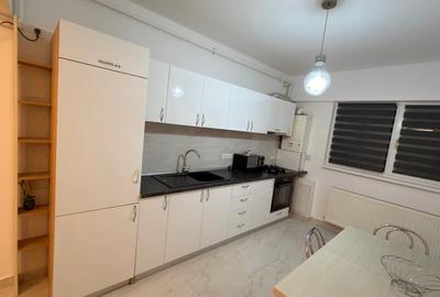 Apartament cu 3 camere decomandat în 9 Mai - 3