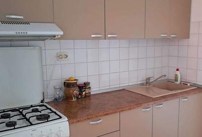 Apartament cu 3 camere decomandat în Vest - 2