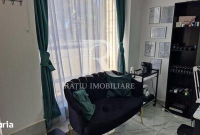 Spațiu comercial, de 27 mp, în Central - 1