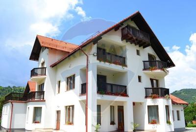 Hotel RABBIT BRAN de vanzare in Moieciu De Jos , Bran