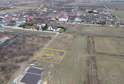 Teren intravilan 600 mp, zona str Vlad Tepes , dechidere 25m - 3
