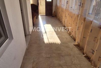 Casă cu 3 camere cu Teren 1100 Mp în Central - 7