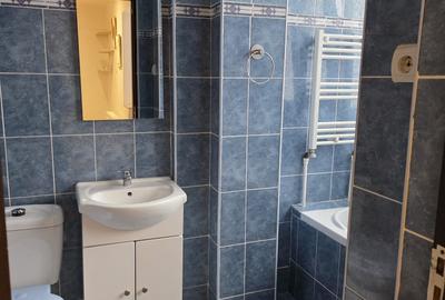 Vitan , garsoniera, CENTRALA PROPRIE, 320 euro, 7 min metrou Mihai Bravu - 8