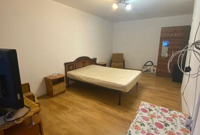 Garsonieră decomandată în Brăilei - 3