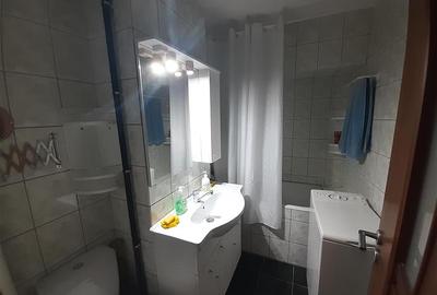 Apartament cu 3 camere decomandat în Central - 8