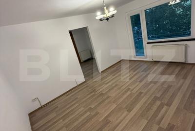 Apartament de vanzare, 3 camere, 65 mp, etaj intermediar, zona Calea Bucuresti - 1