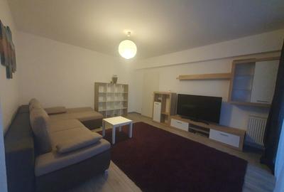 Apartament cu 3 camere semidecomandat în Central - 6