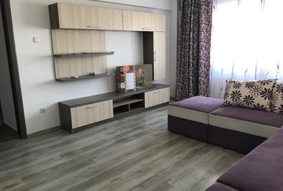 Apartament cu 2 camere decomandat, mobilat în Ultracentral