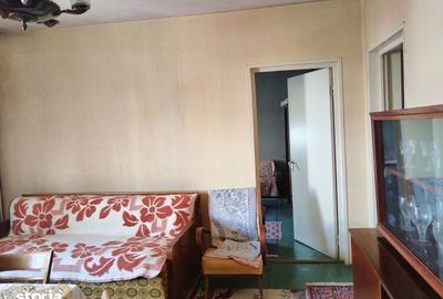 Apartament cu 3 camere semidecomandat în Andrei Mureșanu - 3