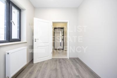 Casă individuală cu 8 camere cu Canalizare în 1 Mai - 18