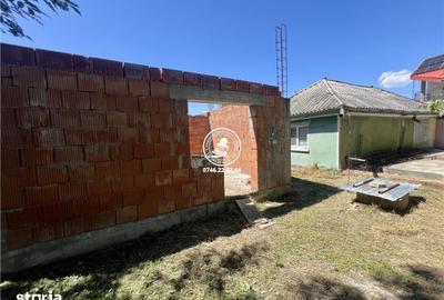 Casă cu 2 camere cu Teren 1940 Mp în Ciurea - 3