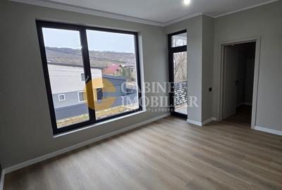 Casă individuală cu 4 camere cu Canalizare în Miroslava - 12